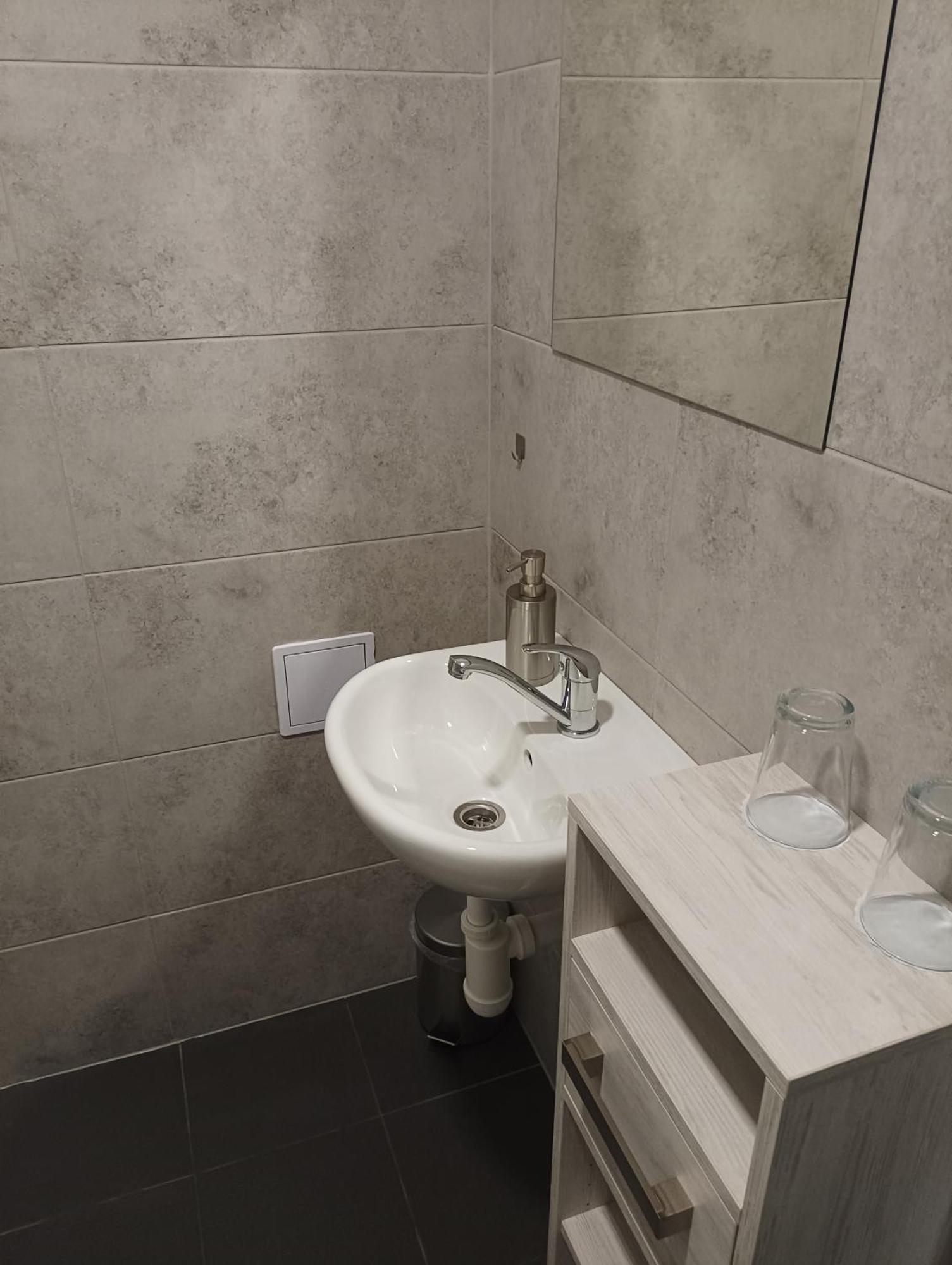 Apartmany U Golfu イフラヴァ エクステリア 写真