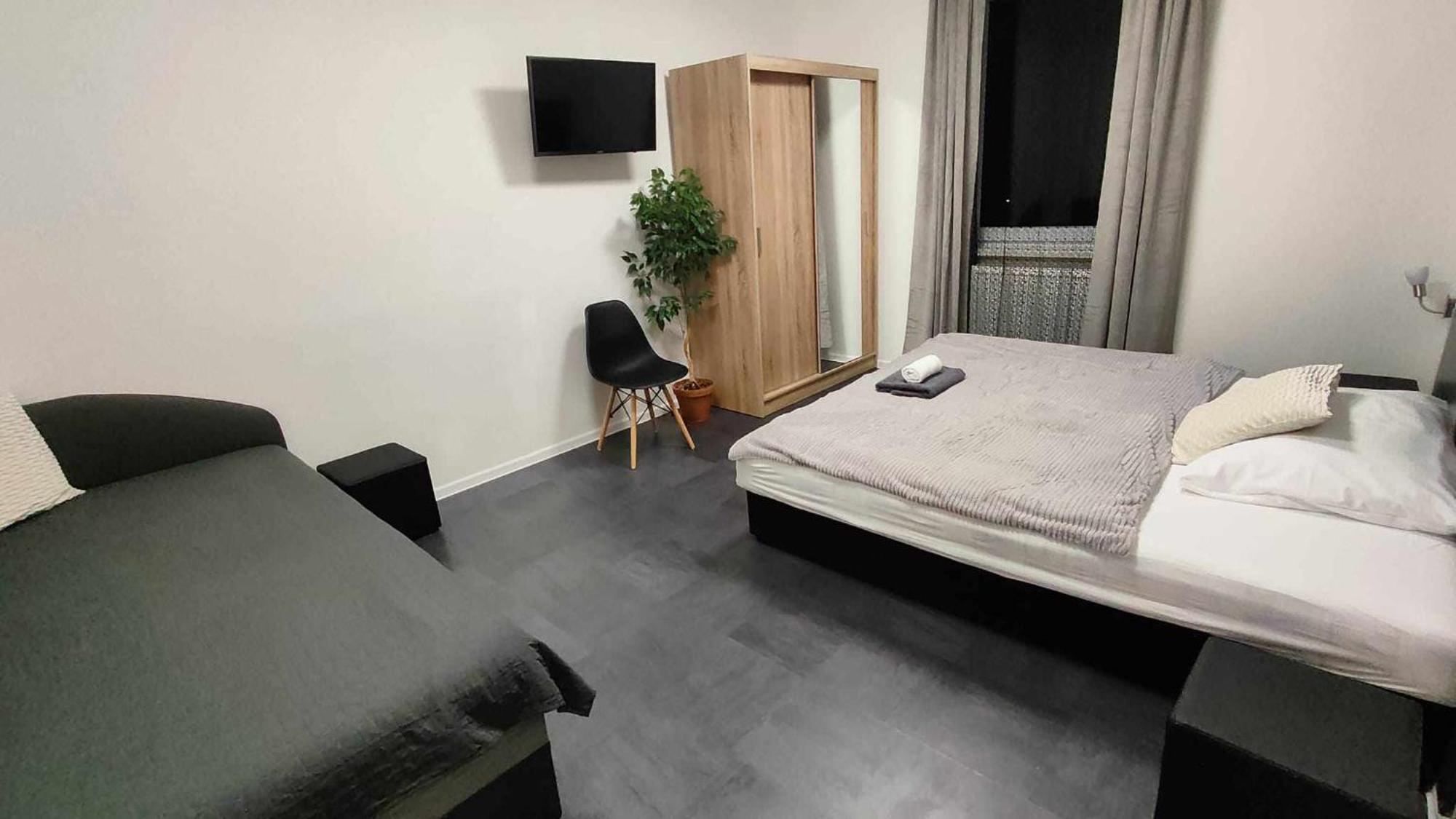 Apartmany U Golfu イフラヴァ エクステリア 写真