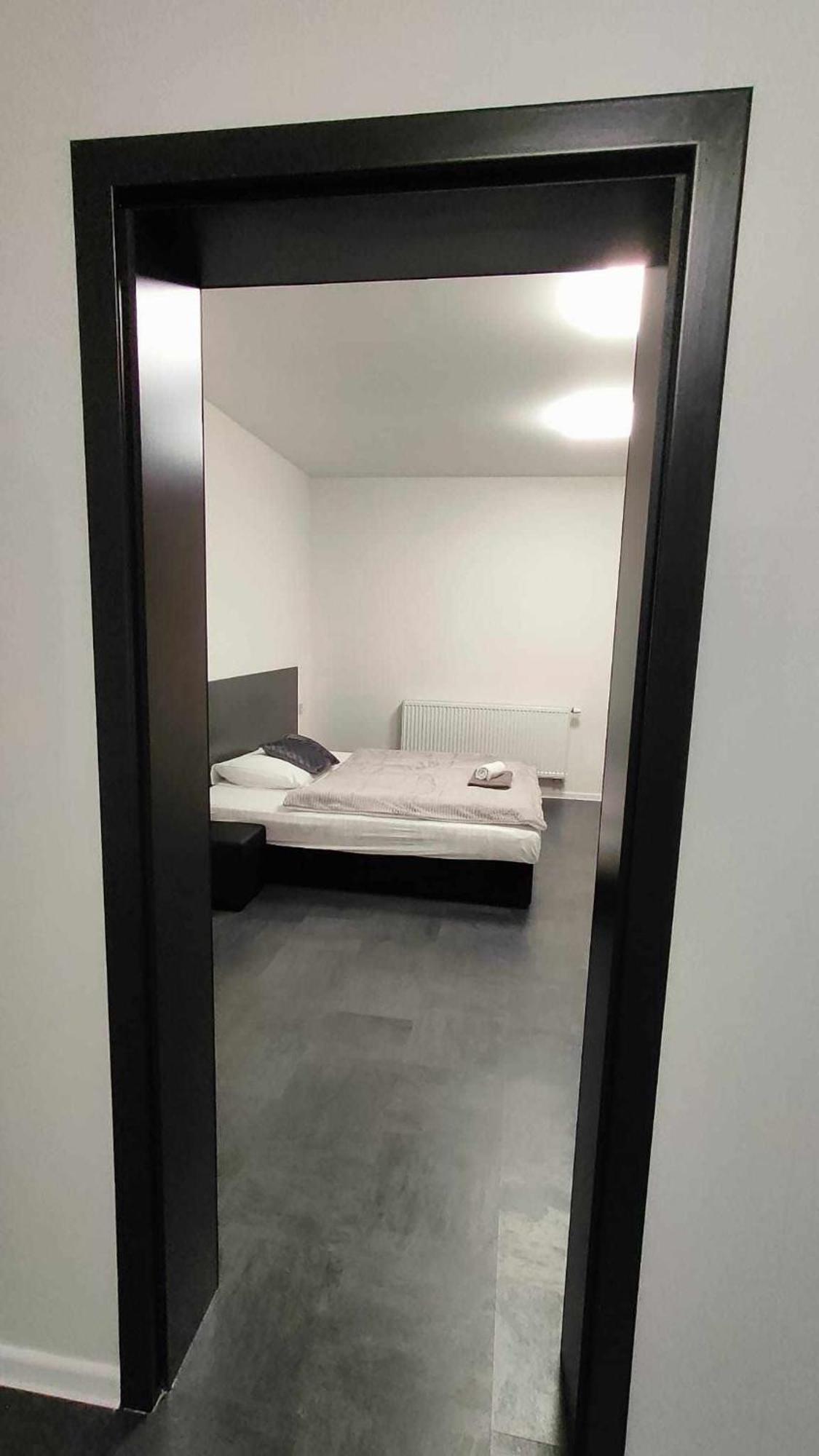 Apartmany U Golfu イフラヴァ エクステリア 写真