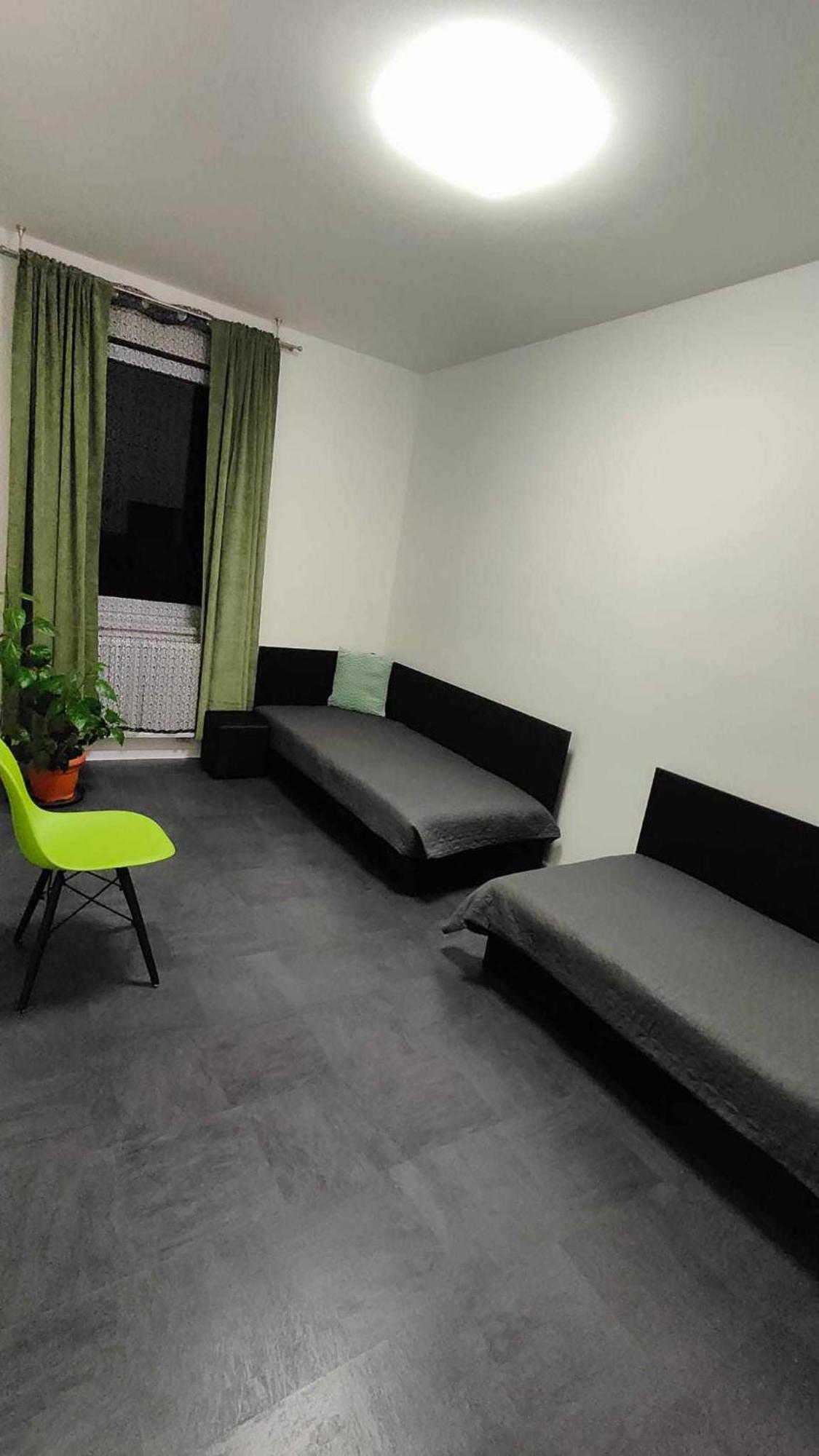 Apartmany U Golfu イフラヴァ エクステリア 写真