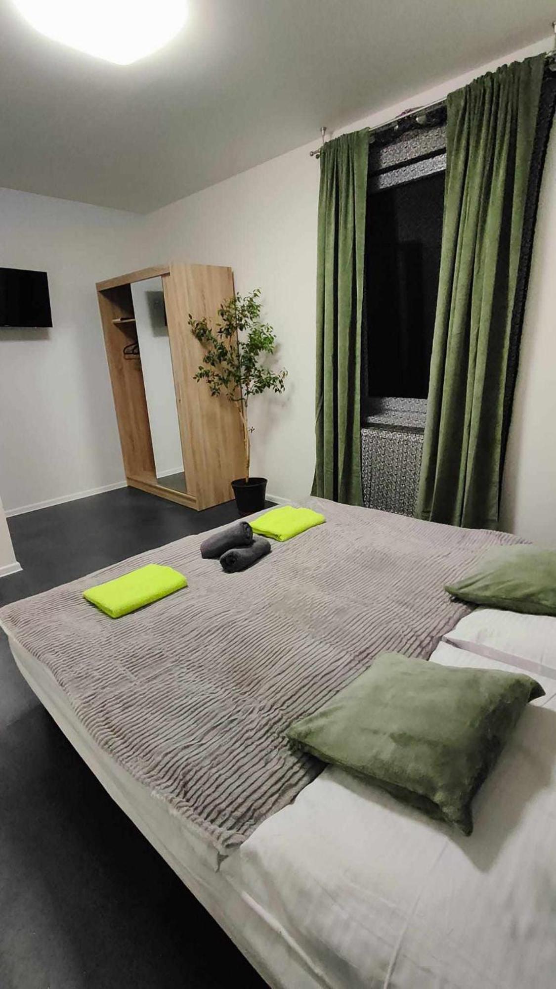 Apartmany U Golfu イフラヴァ エクステリア 写真